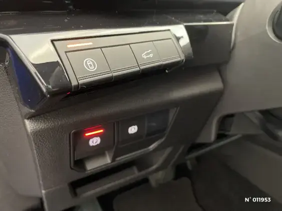 RENAULT AUSTRAL - voiture d'occasion - Photo 15