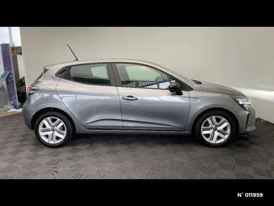 RENAULT CLIO V - voiture d'occasion - Photo 5