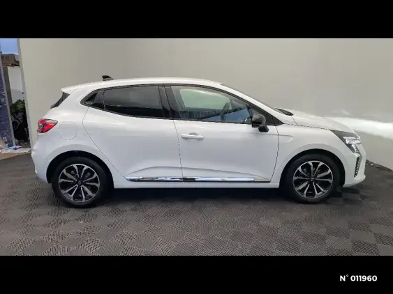 RENAULT CLIO V - voiture d'occasion - Photo 5