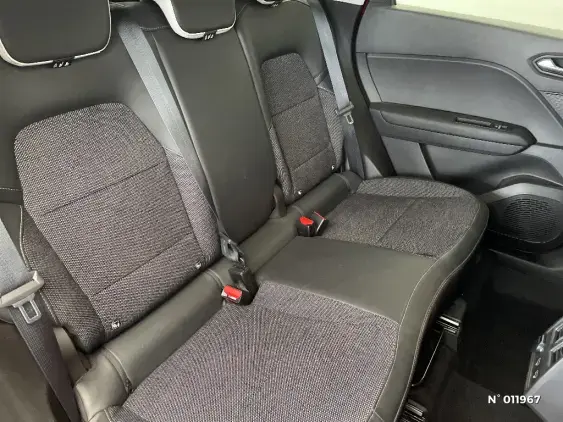 RENAULT CAPTUR II - voiture d'occasion - Photo 11