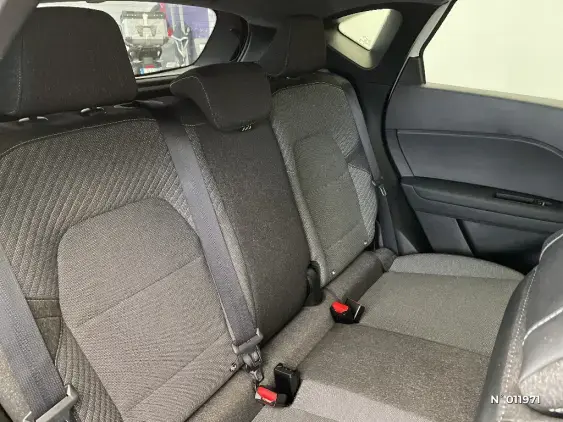 RENAULT CAPTUR II - voiture d'occasion - Photo 11