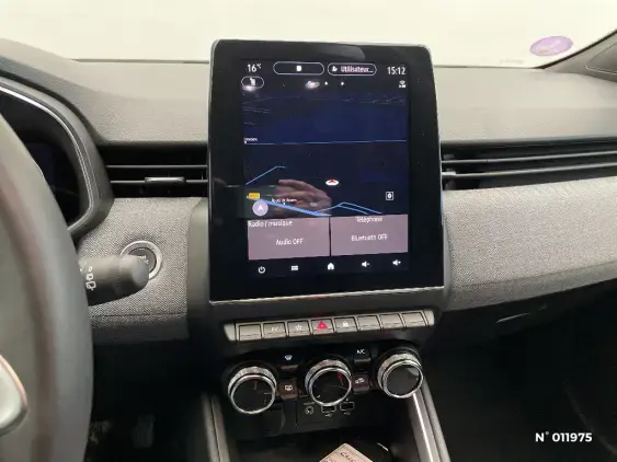 RENAULT CLIO V - voiture d'occasion - Photo 13