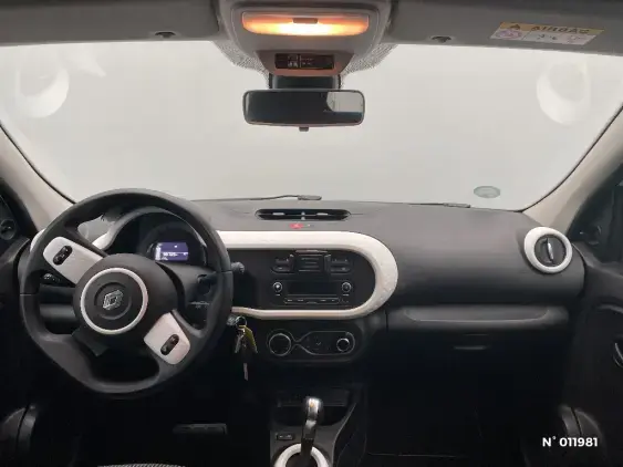 RENAULT TWINGO ELECTRIQUE III - voiture d'occasion - Photo 9