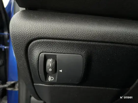 RENAULT MEGANE IV - voiture d'occasion - Photo 15