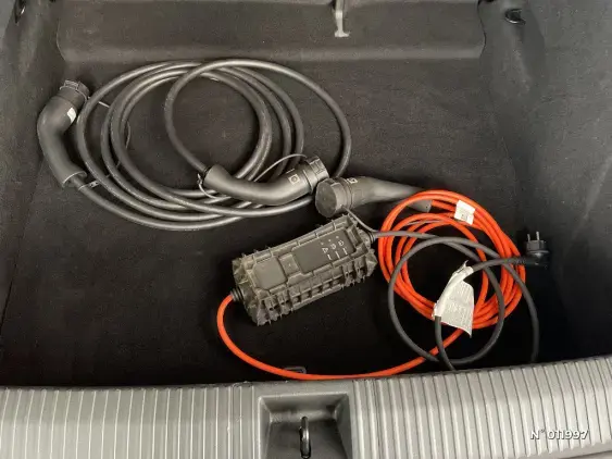 RENAULT SCENIC V ELECTRIQUE - voiture d'occasion - Photo 25