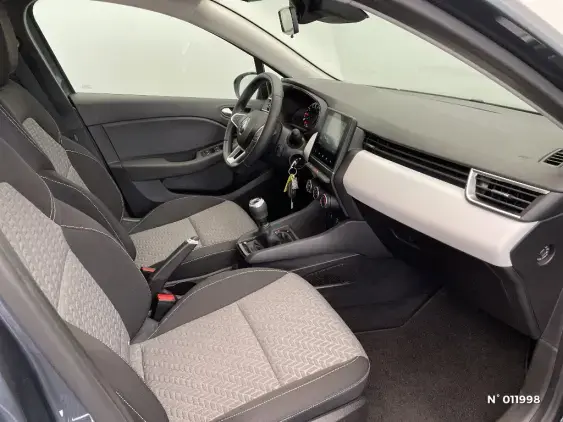 RENAULT CLIO V - voiture d'occasion - Photo 10