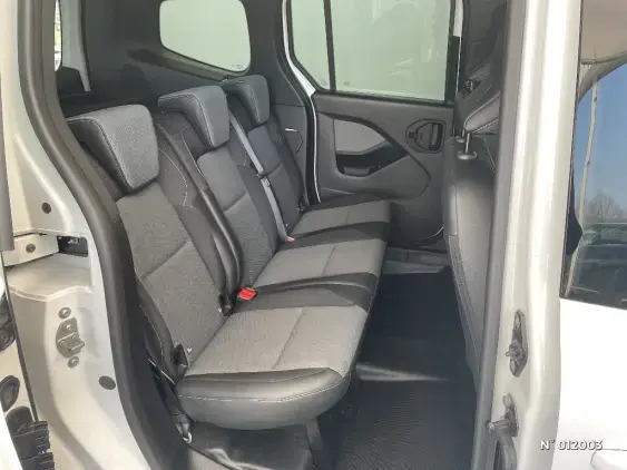 RENAULT KANGOO III - voiture d'occasion - Photo 11