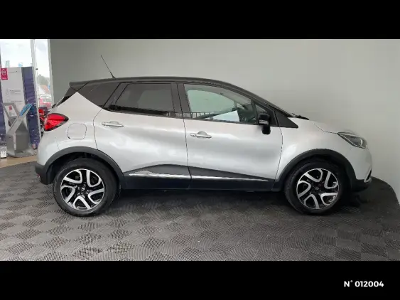 RENAULT CAPTUR - voiture d'occasion - Photo 5