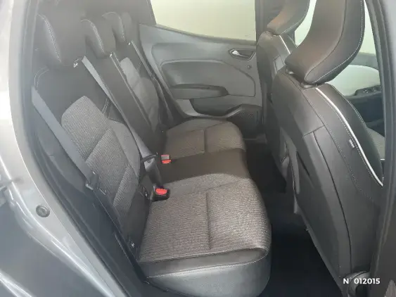 RENAULT CLIO V - voiture d'occasion - Photo 11