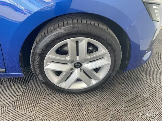 RENAULT CLIO V - voiture d'occasion - Photo 8