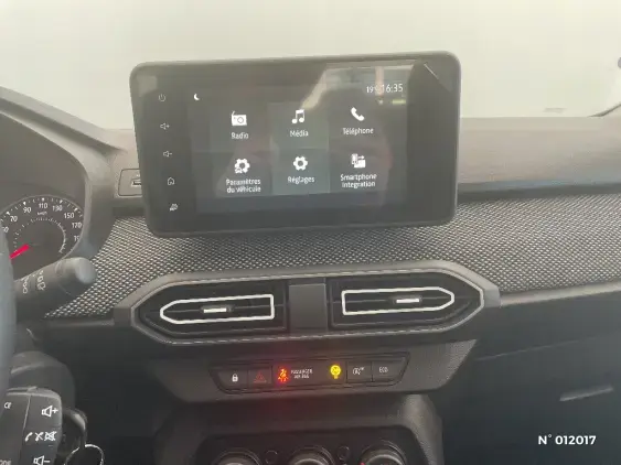 DACIA SANDERO III - voiture d'occasion - Photo 13