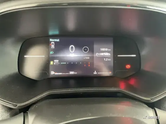 RENAULT CLIO V - voiture d'occasion - Photo 12