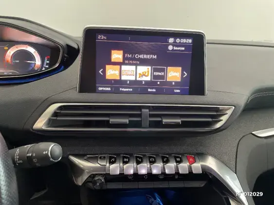 PEUGEOT 3008 II - voiture d'occasion - Photo 13