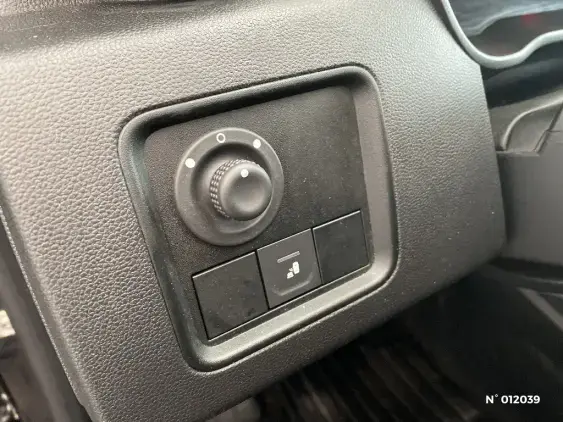 DACIA DUSTER II - voiture d'occasion - Photo 15