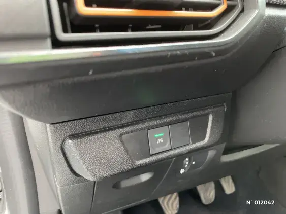 DACIA SANDERO III - voiture d'occasion - Photo 15