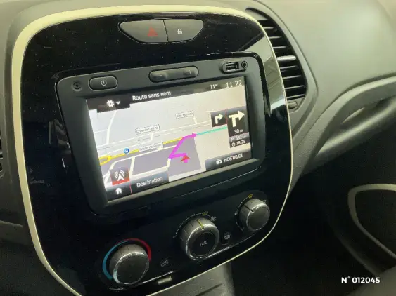 RENAULT CAPTUR - voiture d'occasion - Photo 13