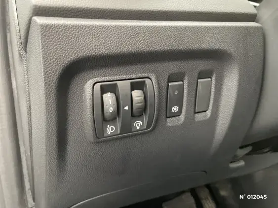 RENAULT CAPTUR - voiture d'occasion - Photo 15