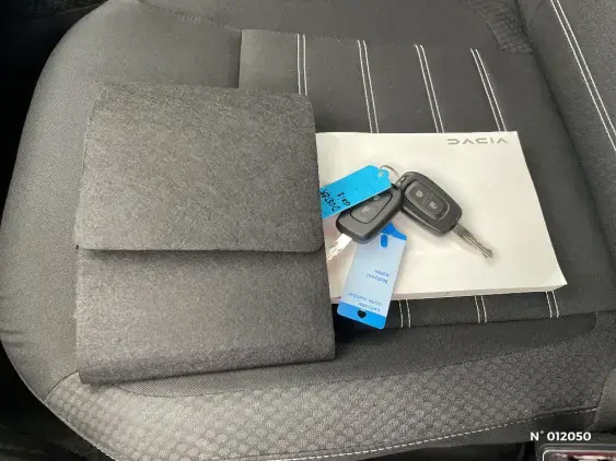 DACIA DUSTER II - voiture d'occasion - Photo 26