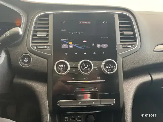 RENAULT MEGANE IV - voiture d'occasion - Photo 13