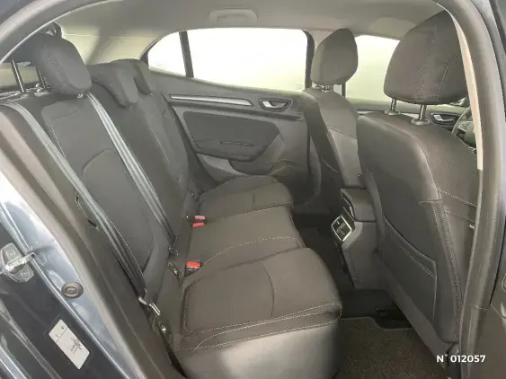 RENAULT MEGANE IV - voiture d'occasion - Photo 11