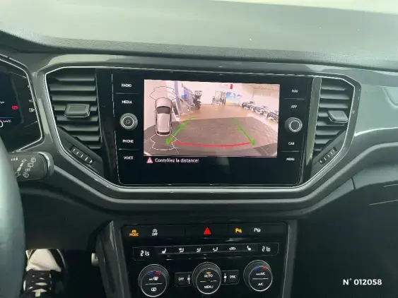 VOLKSWAGEN T-ROC - voiture d'occasion - Photo 14