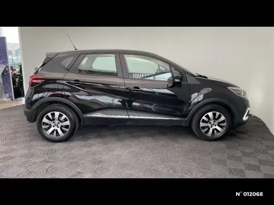 RENAULT CAPTUR - voiture d'occasion - Photo 5