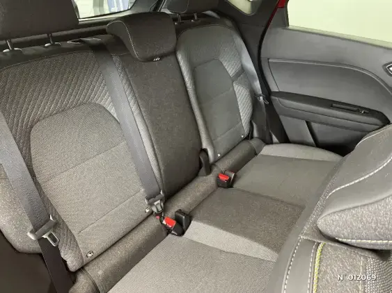 RENAULT CAPTUR II - voiture d'occasion - Photo 11