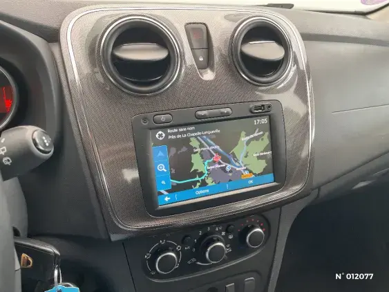 DACIA SANDERO III - voiture d'occasion - Photo 13