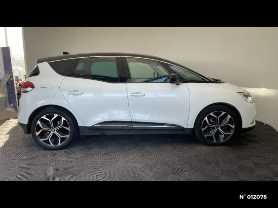RENAULT SCENIC IV - voiture d'occasion - Photo 5