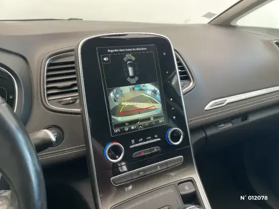 RENAULT SCENIC IV - voiture d'occasion - Photo 14