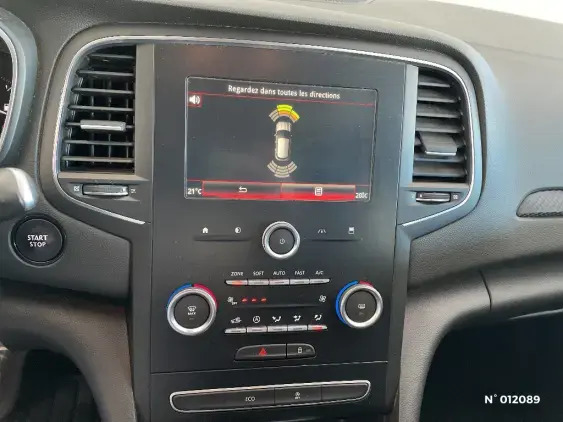 RENAULT MEGANE IV - voiture d'occasion - Photo 14