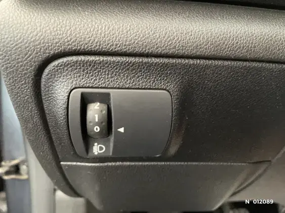 RENAULT MEGANE IV - voiture d'occasion - Photo 15