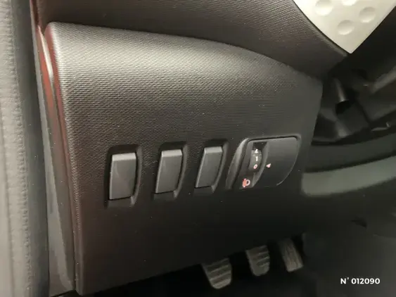 RENAULT TWINGO III - voiture d'occasion - Photo 15