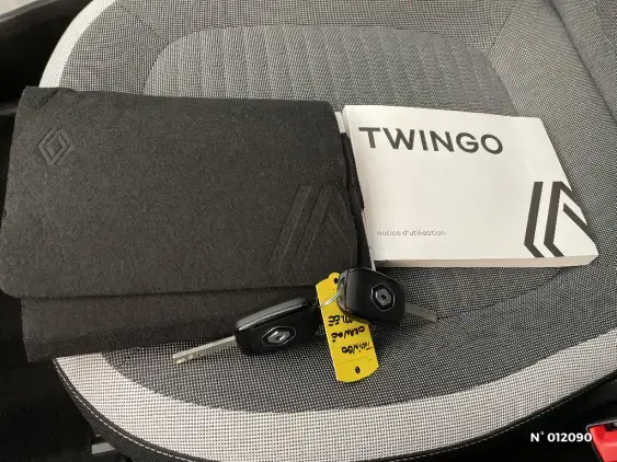 RENAULT TWINGO III - voiture d'occasion - Photo 24