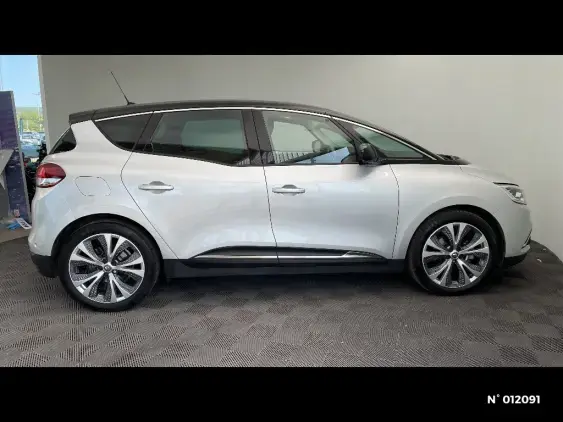 RENAULT SCENIC IV - voiture d'occasion - Photo 5