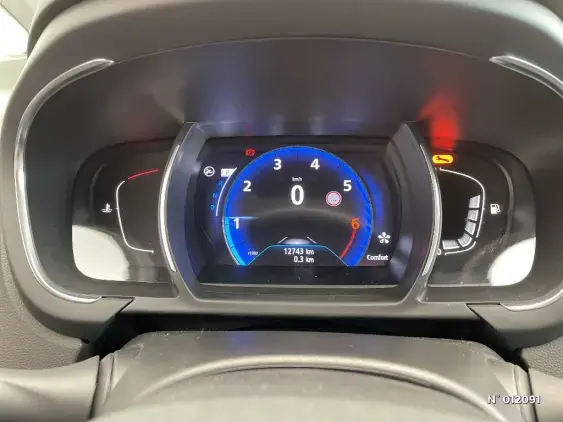 RENAULT SCENIC IV - voiture d'occasion - Photo 12