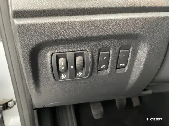 RENAULT CAPTUR - voiture d'occasion - Photo 14