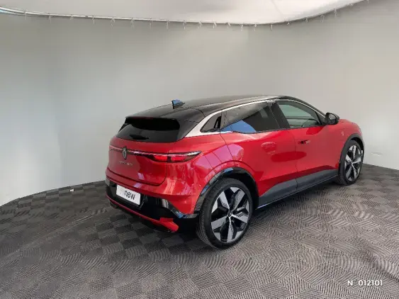 RENAULT MEGANE V - voiture d'occasion - Photo 4