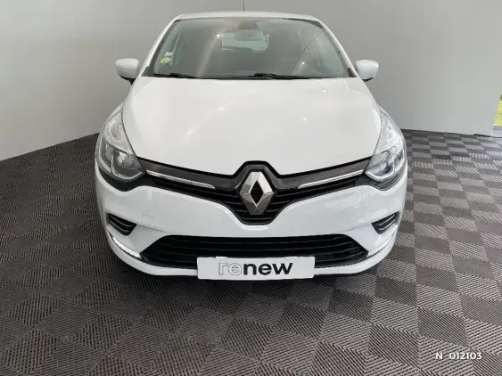 RENAULT CLIO IV - voiture d'occasion - Photo 3