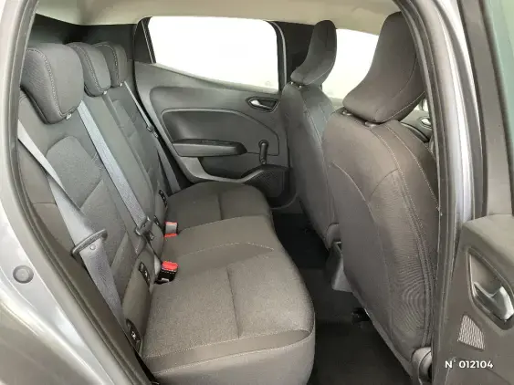 RENAULT CLIO V - voiture d'occasion - Photo 11