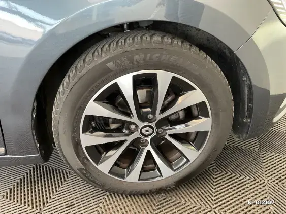 RENAULT CLIO V - voiture d'occasion - Photo 8