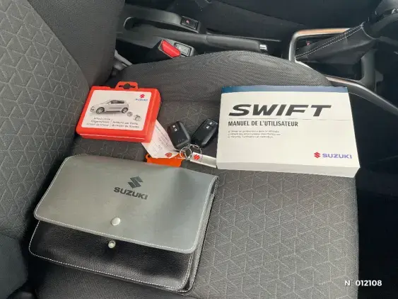 SUZUKI SWIFT IV - voiture d'occasion - Photo 26