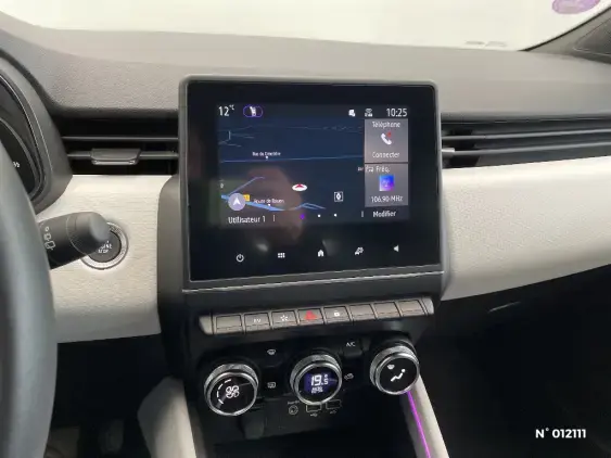 RENAULT CLIO V - voiture d'occasion - Photo 13