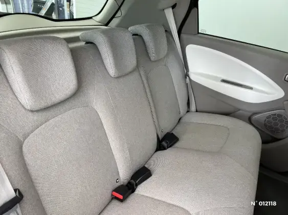 RENAULT ZOE - voiture d'occasion - Photo 11