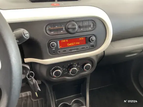 RENAULT TWINGO III - voiture d'occasion - Photo 13