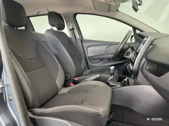 RENAULT CLIO IV - voiture d'occasion - Photo 10