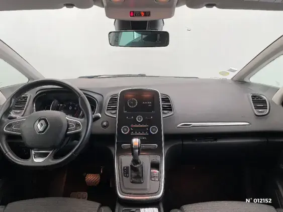 RENAULT SCENIC IV - voiture d'occasion - Photo 9
