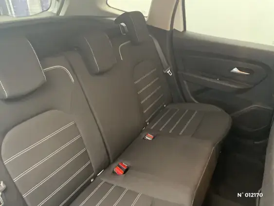 DACIA DUSTER II - voiture d'occasion - Photo 11