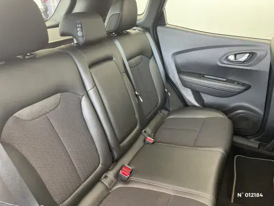 RENAULT KADJAR - voiture d'occasion - Photo 11
