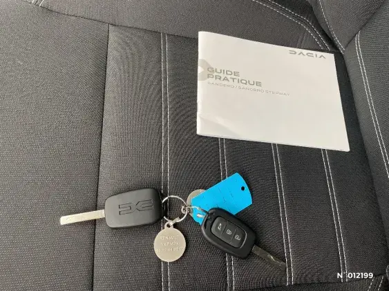 DACIA SANDERO III - voiture d'occasion - Photo 26